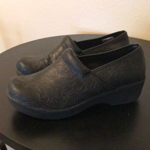 Black nurse/restaurant no slip shoes